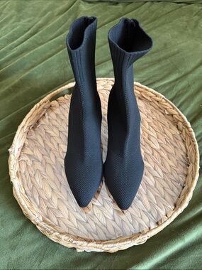 Black Stretch-Knit Pointed Toe Sock Boots